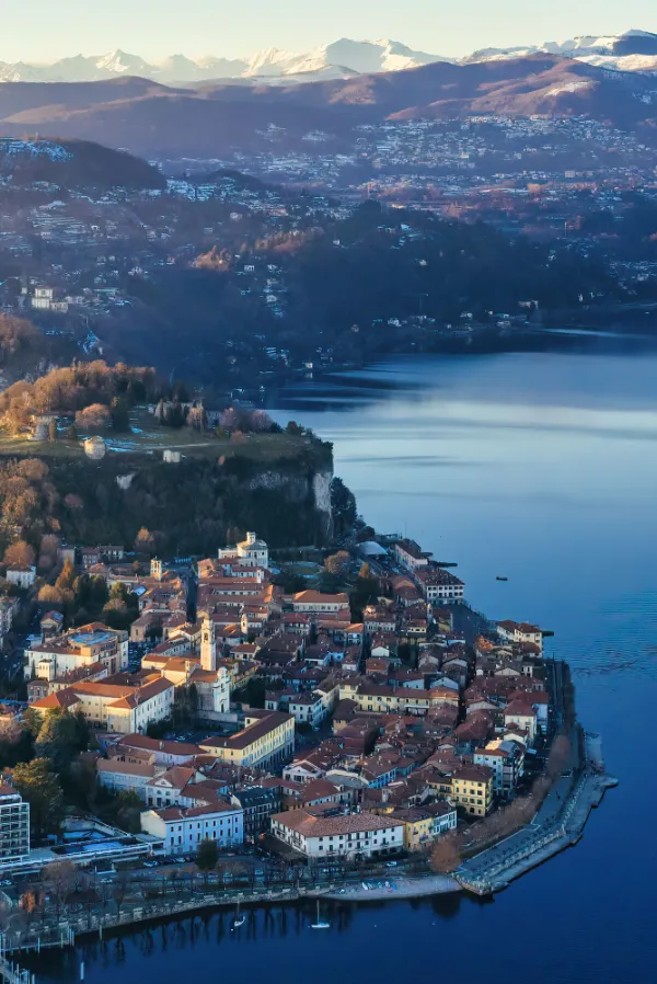 taxi service from Turin to Lake Maggiore