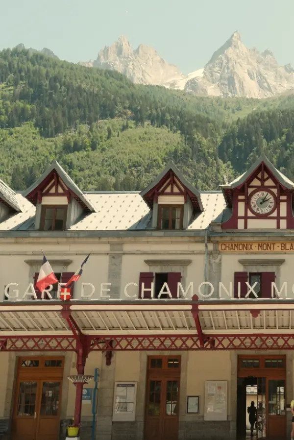 Turin Airport to Chamonix Ski Shuttle & Taxi